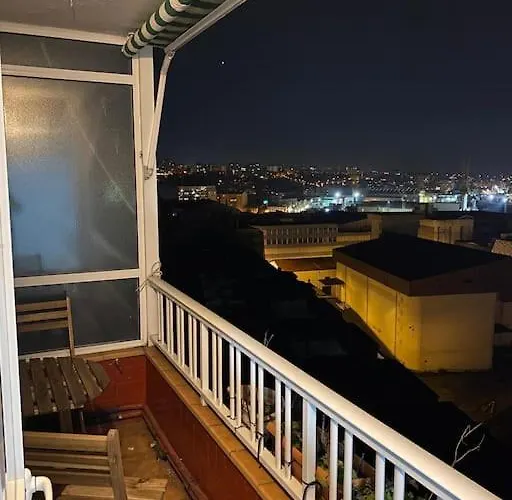 Harbor View Apartment